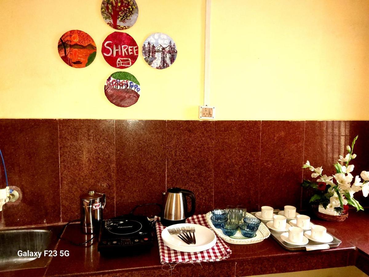 Shree Homes- Ac Delux Suite Guwahati Esterno foto